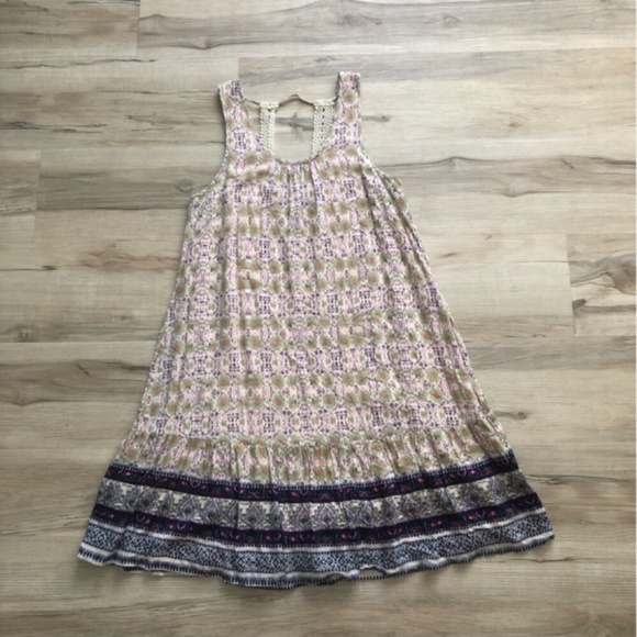 Doe & Rae Pink Ruffled Tiered Halter Sundress - Picture 5 of 8